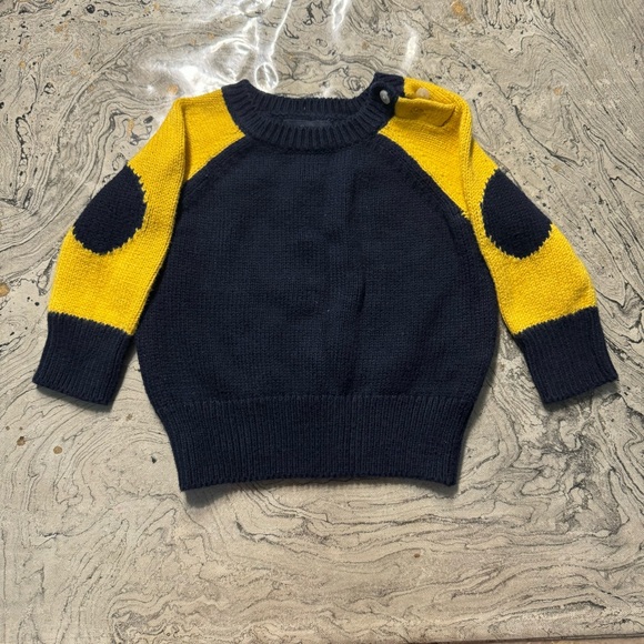 Baby Gap boys knitted sweater size
3-6 months
Like new condition - Picture 3 of 4